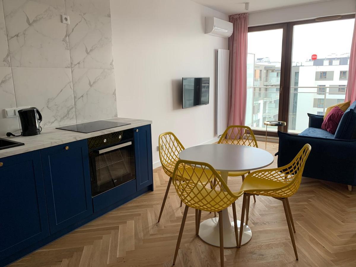 Apartamenty Wola Goleszowska Warsaw Exterior photo
